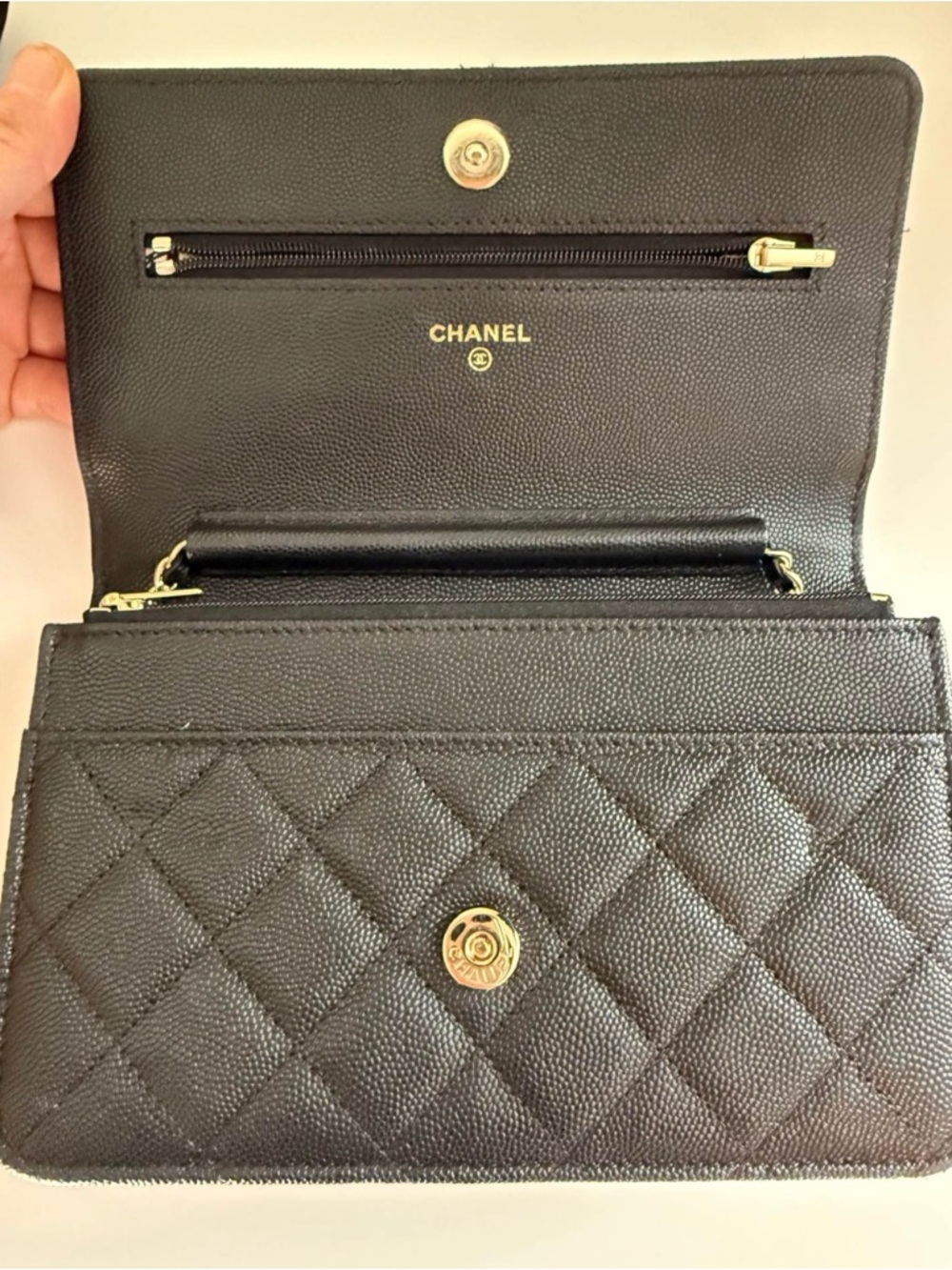 CHANEL Black Quilted Crossbody Wallet with Champagne Gold CC - Picture 7 of 11